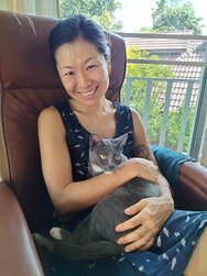Lianne Bronzo with a kitten cat